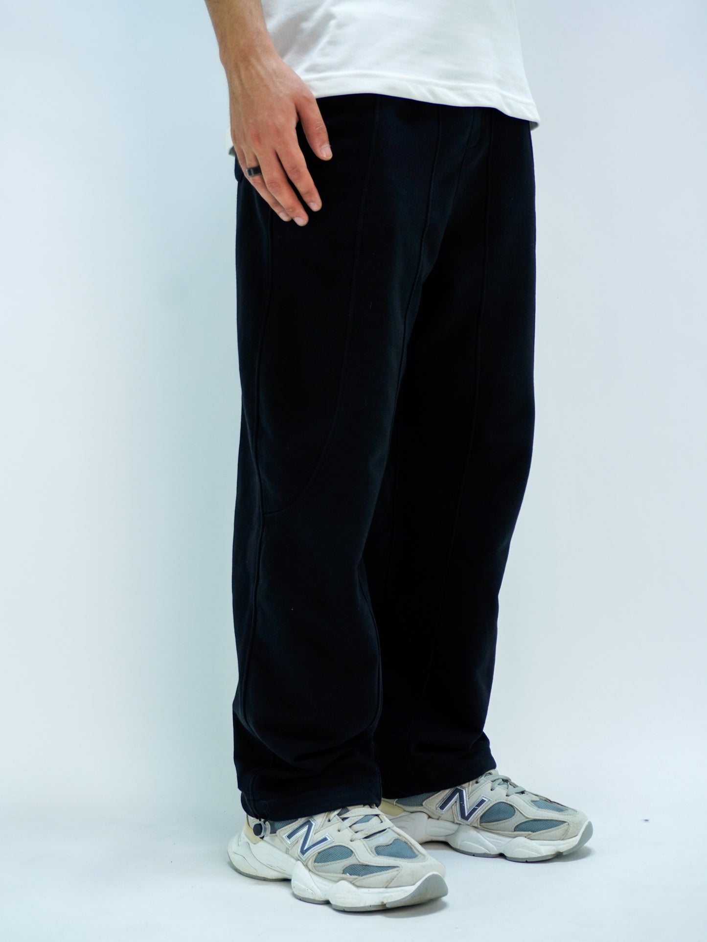 Black unisex sweatpants