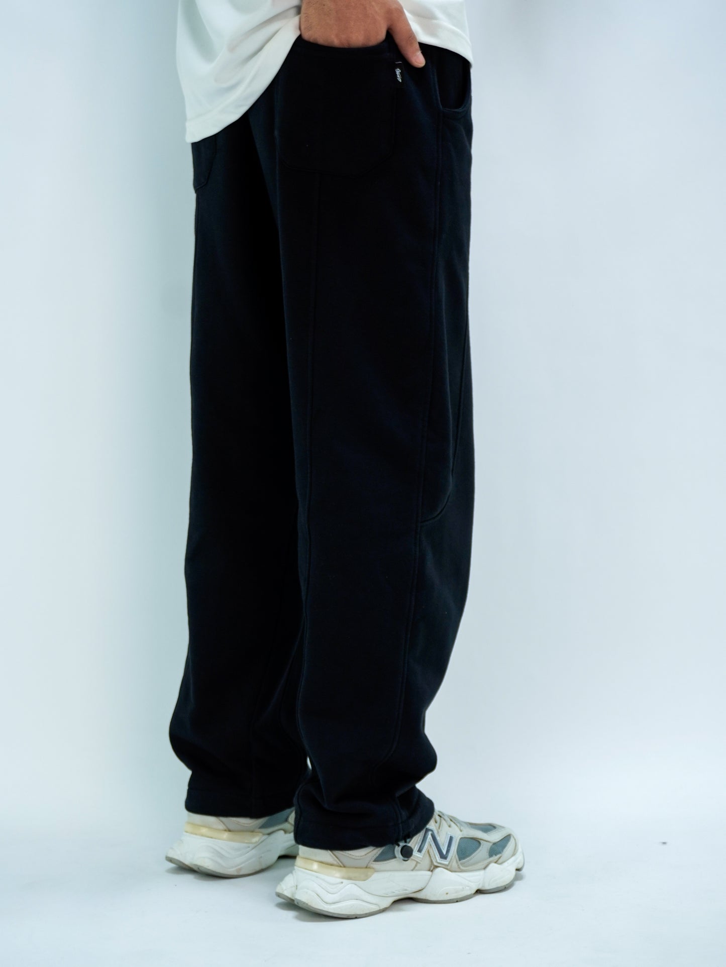 Black unisex sweatpants