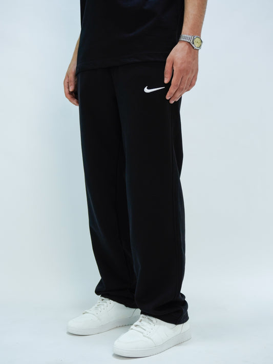 Black - Solid Jogger pants