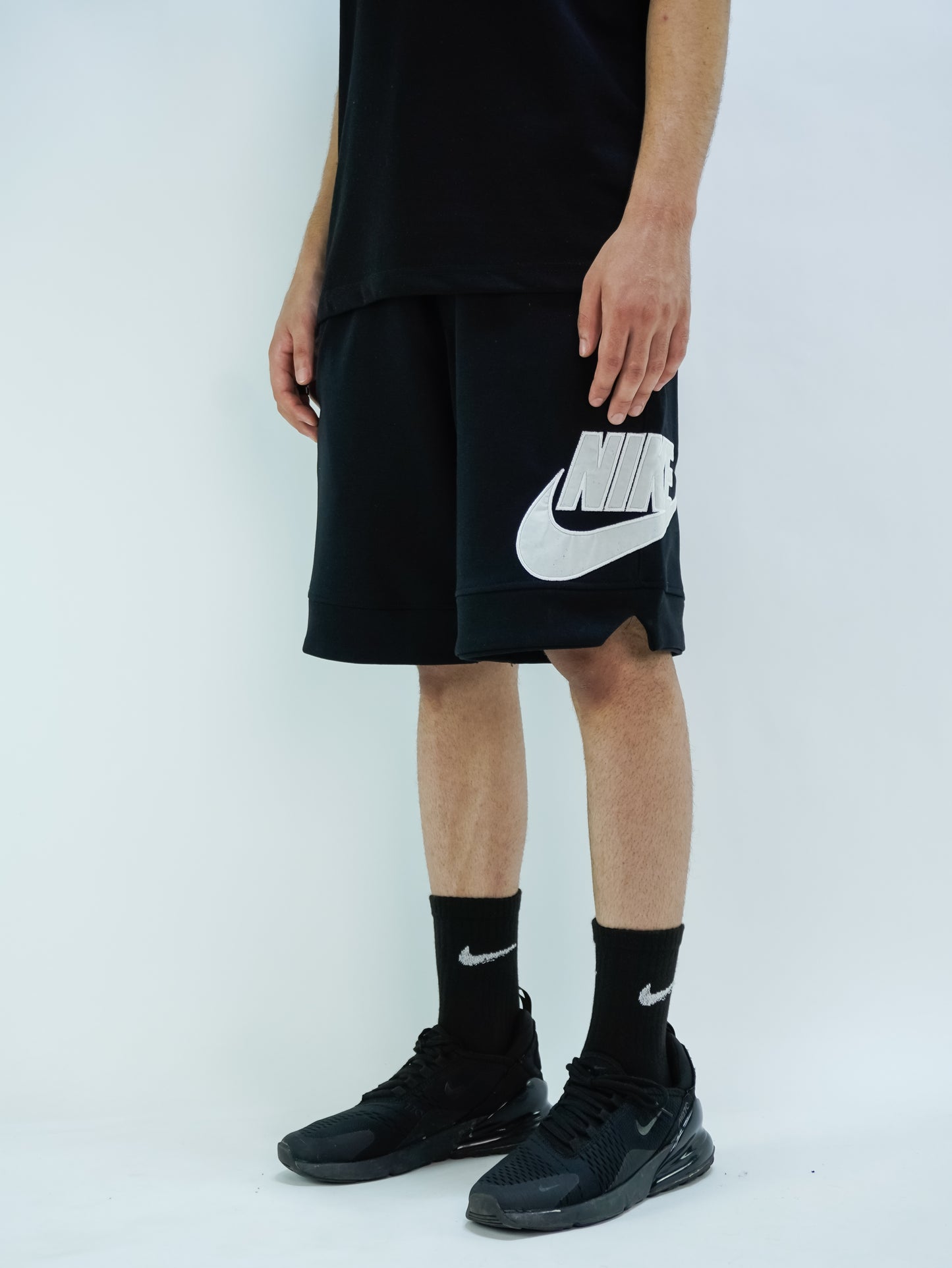 Black - Relaxed Shorts