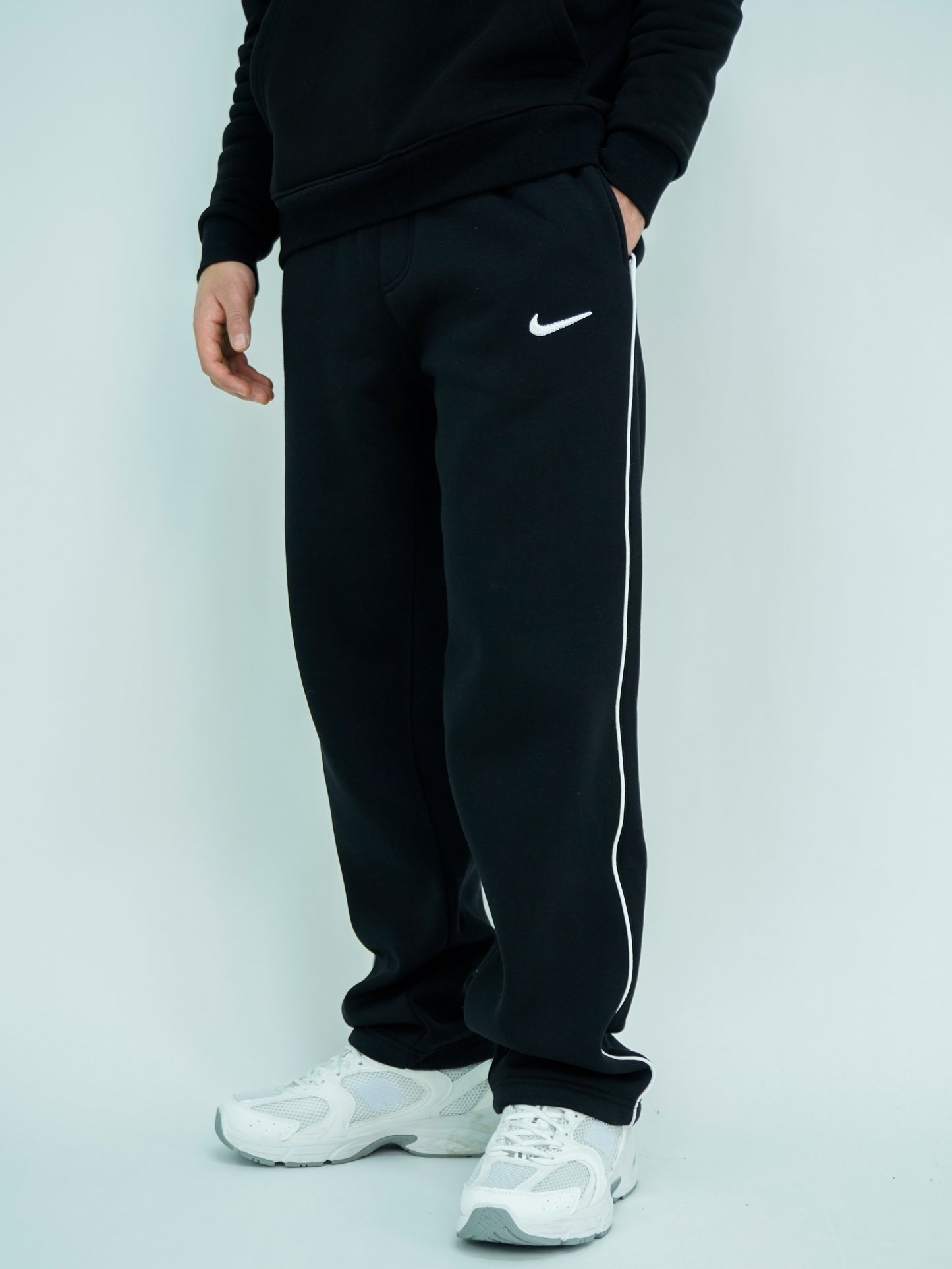 Wide leg jogger pants