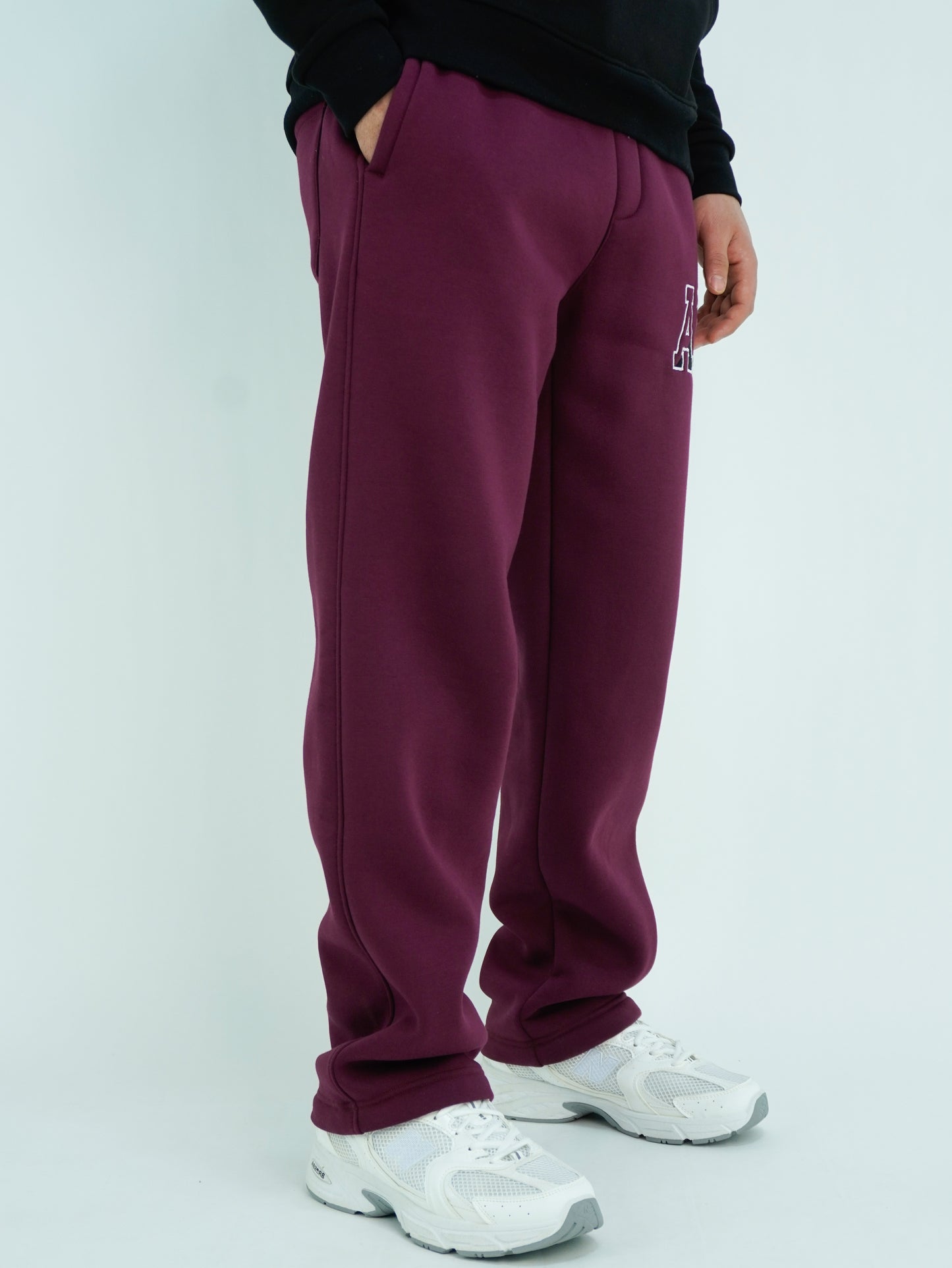 Burgandy - AE wide-leg jogger