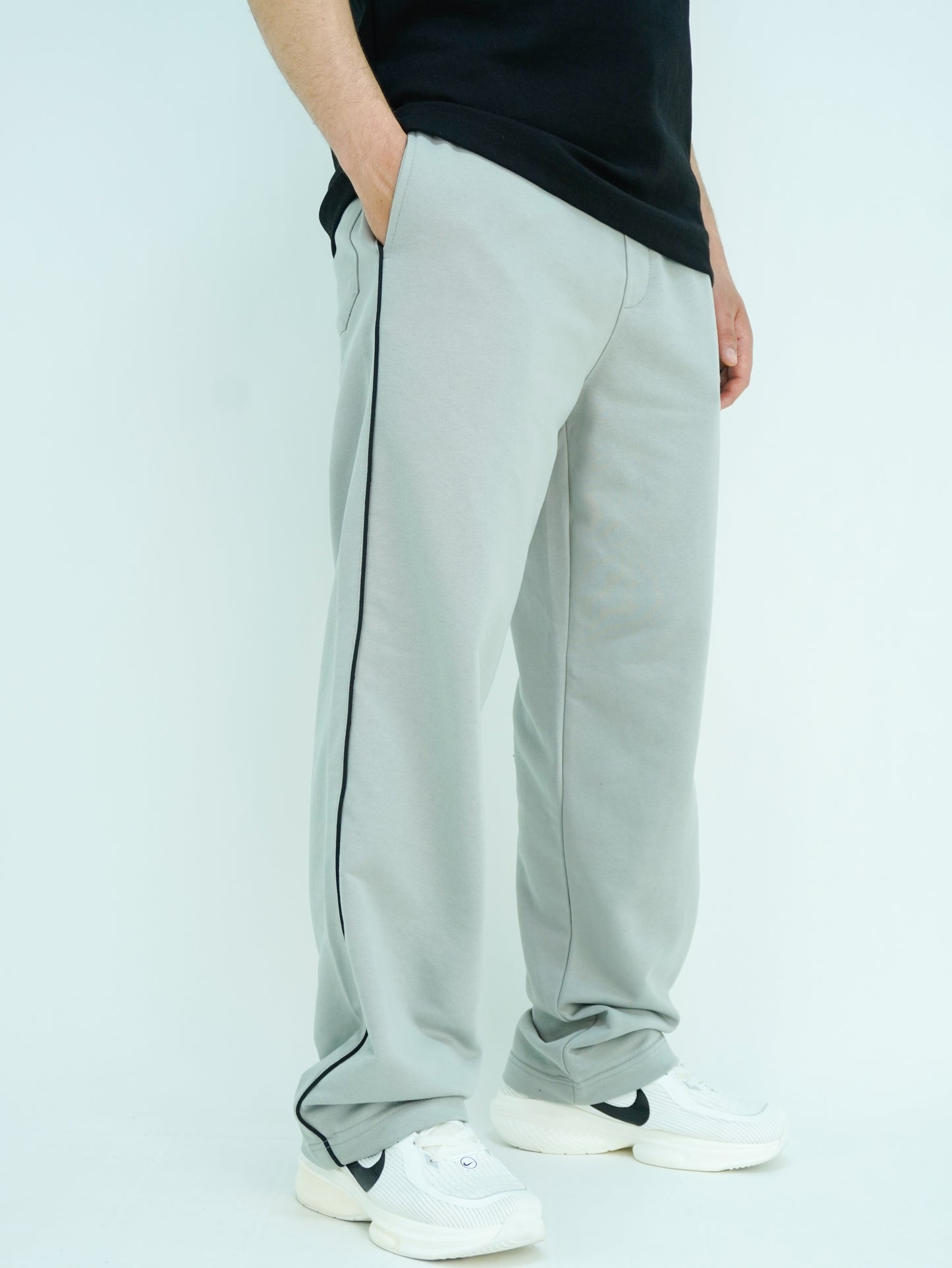 Wide leg jogger pants