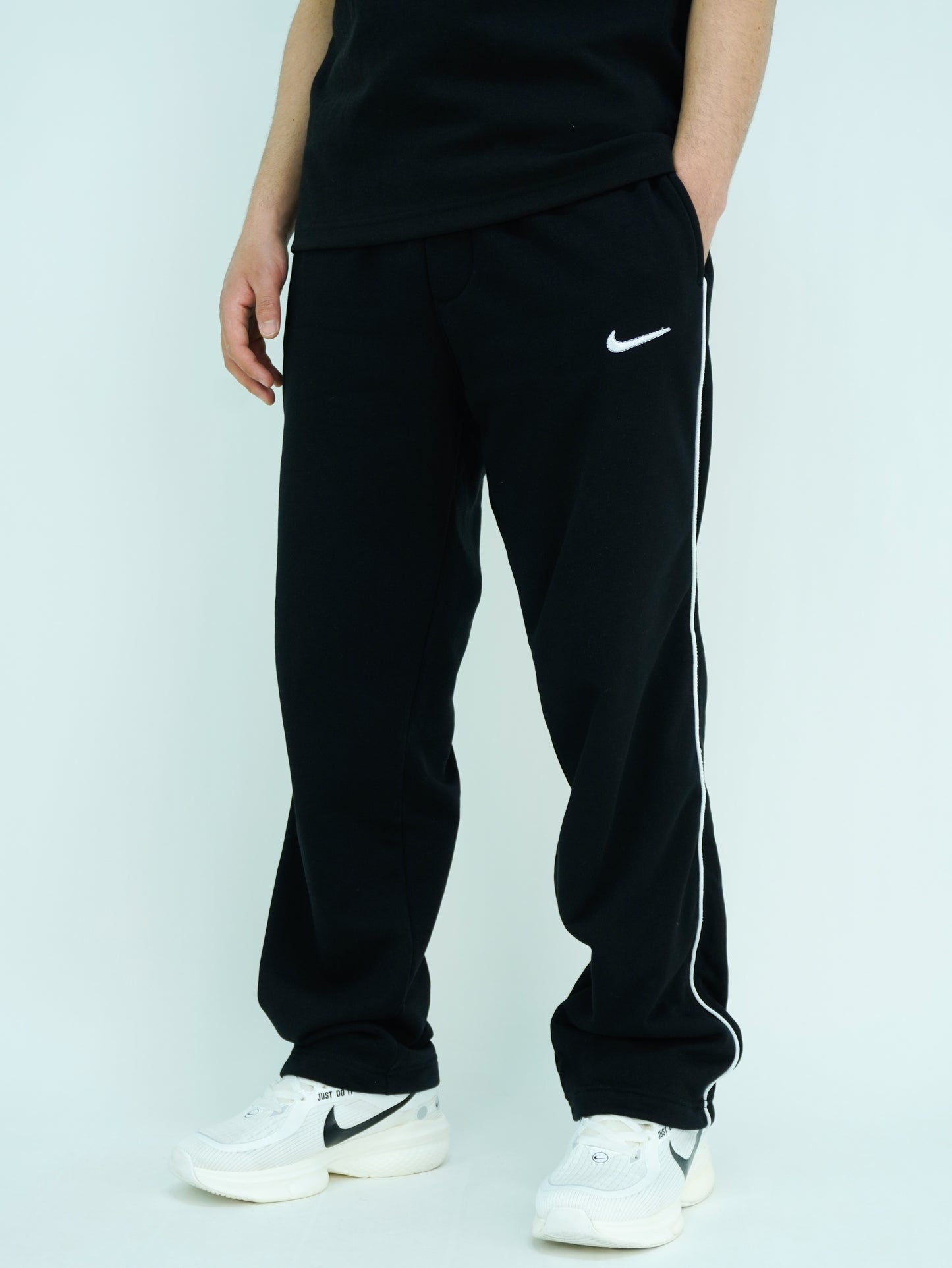 Wide leg jogger pants