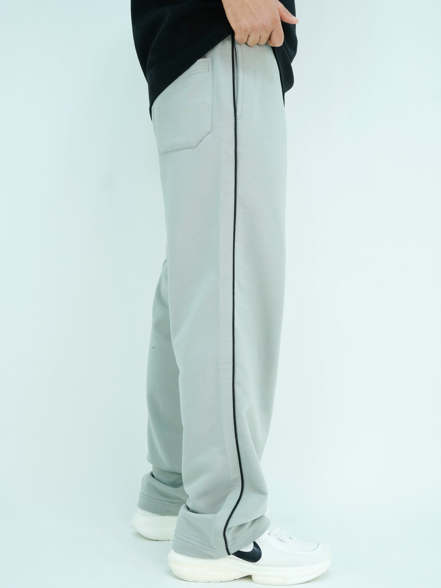 Wide leg jogger pants